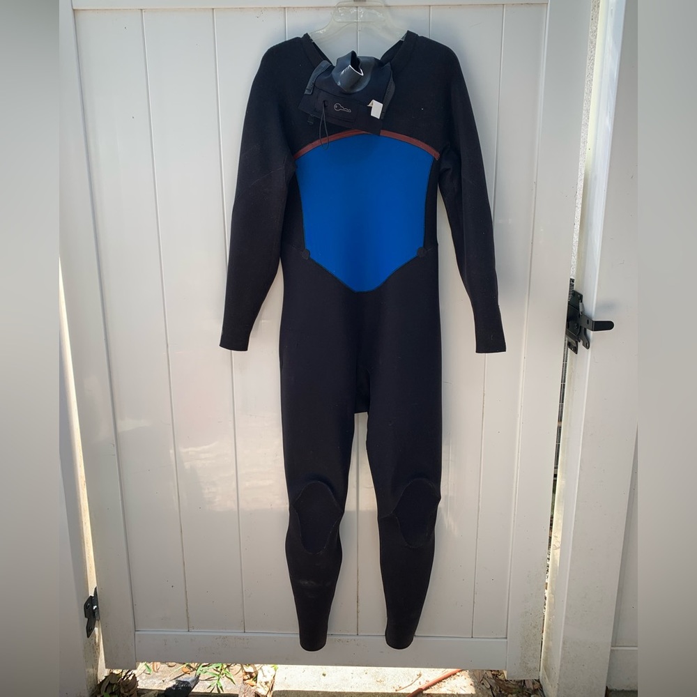 Xcel Men’s Wetsuit Size XLS Black Style MQ32ZLX4